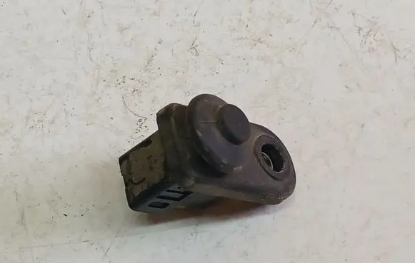 Mitsubishi Grandis Front door sensor 
