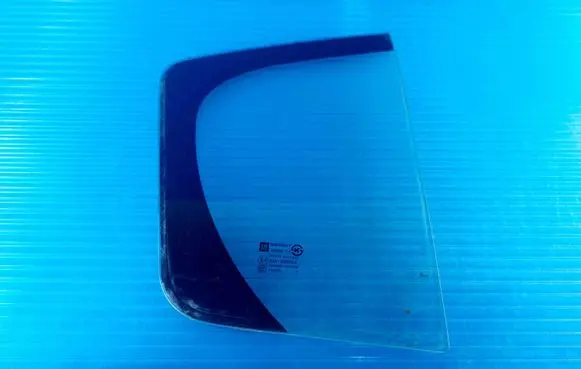 Chevrolet Cruze Rear vent window glass DOT747M535AS2 43R000054