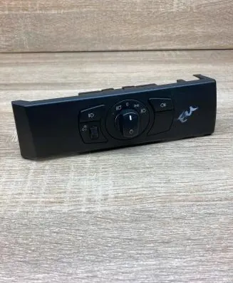 BMW 5 E60 E61 Light switch 6925287 33290401