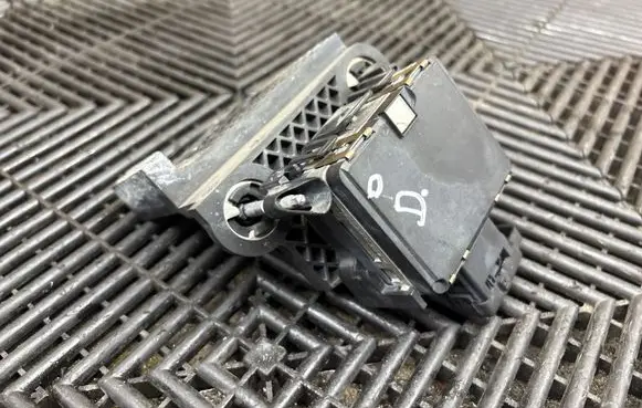 Alfa Romeo Stelvio Distronic sensor radar 50555747