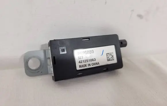 Opel Insignia B Sound amplifier 84295880 421251063