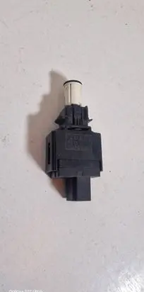 Volvo S80 Brake pedal sensor switch 8622064 00W422