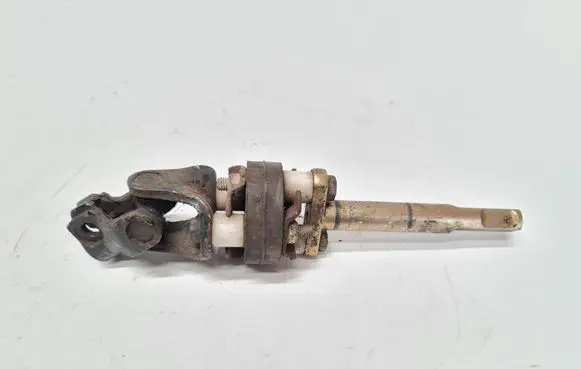 Nissan X-Trail T30 Steering column universal joint 