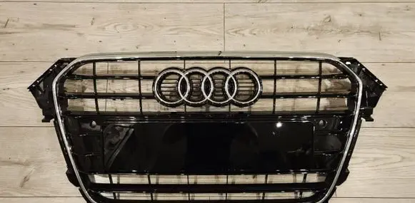 Audi A4 S4 B8 8K Front bumper upper radiator grill 8K0853651F 8K0853651E