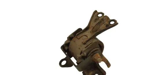 Mitsubishi ASX Engine mount bracket