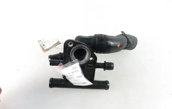 Skoda Octavia Mk2 (1Z) Engine coolant pipe/hose 06F122101A 06F121133E