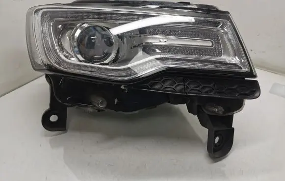 Jeep Grand Cherokee Headlight/headlamp 68144708AG 68144708AF 68144708AE