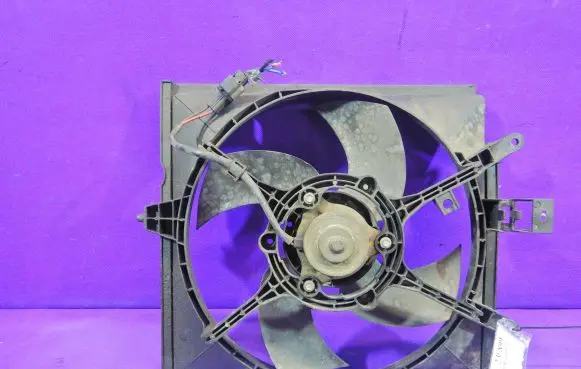 Mitsubishi Carisma Fan set 
