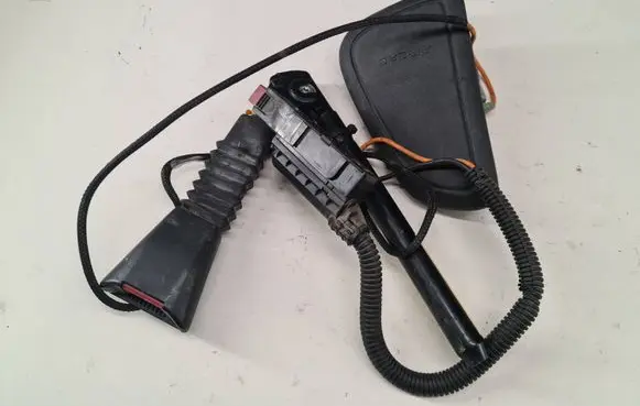 Opel Zafira A Front seatbelt buckle 24469054 602576700A 70104