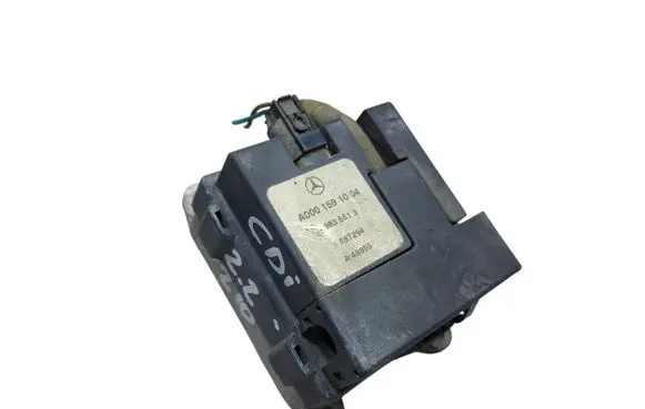Mercedes-Benz E W210 Coolant heater A0001591004 99T294 9835513