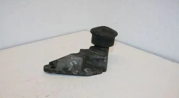 Audi A6 S6 C4 4A Engine mounting bracket 4A0199343D