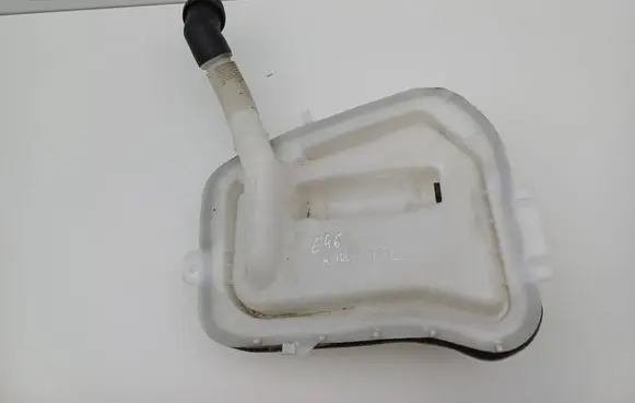BMW 3 E46 Windshield washer fluid reservoir/tank 8374557 61688374557