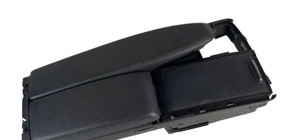 Mercedes-Benz C W204 Armrest A2046800639