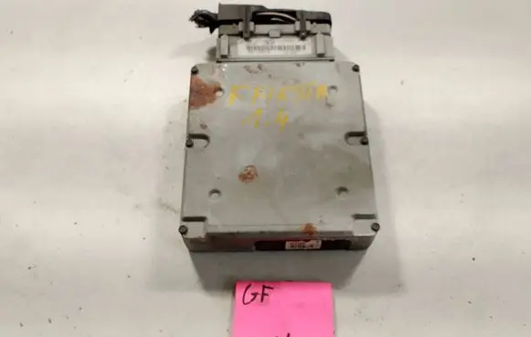 Ford Fiesta Engine control unit/module XS6F12A650NA