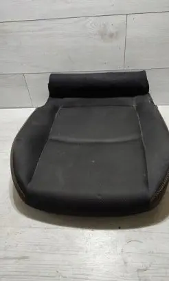 Mazda 2 Seat trim DA6C8812B