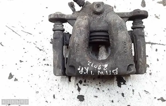 BMW 1 E81 E87 Front brake caliper