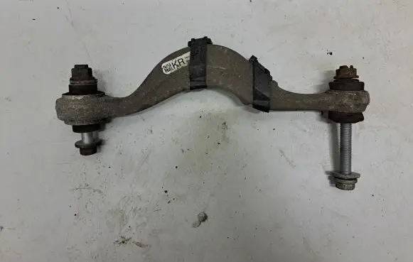 BMW 6 G32 Gran Turismo Rear upper control arm/wishbone 6861120 6866920