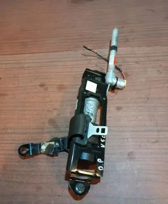 Volvo V50 Front seatbelt 6008892 524643