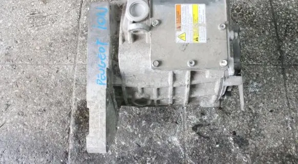 Peugeot iOn Electric car motor 