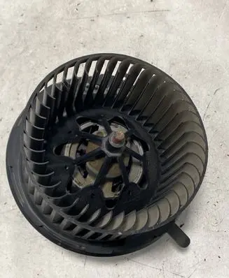 Volkswagen Jetta VI Heater blower motor/fan resistor 3C0907521F 997164W F011500081