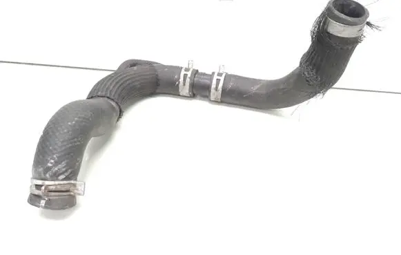 Toyota RAV 4 (XA30) Engine coolant pipe/hose