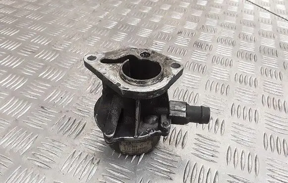 Renault Kangoo I Vacuum pump 8200113585 72238912d