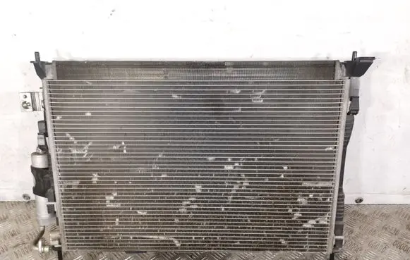 Nissan Qashqai Radiator set 21400JD200 880447S S2G92110JD00A