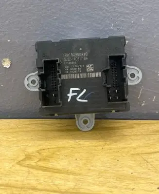 Land Rover Range Rover L405 Door control unit/module GJ3214D617BA
