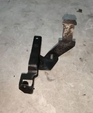 Audi A6 S6 C6 4F Other engine bay part 059130407C