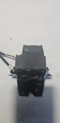 Loading door lock