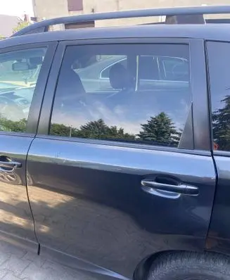 Subaru Forester SJ Rear door