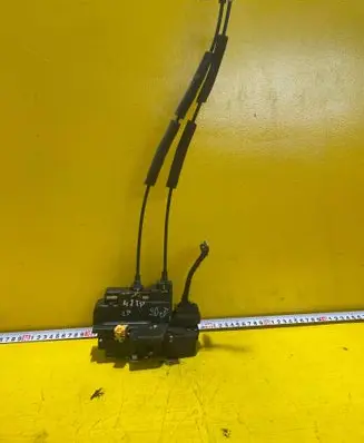 Front door lock