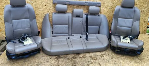Seat set
