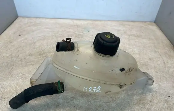 Nissan NV400 Coolant expansion tank/reservoir 217100015R
