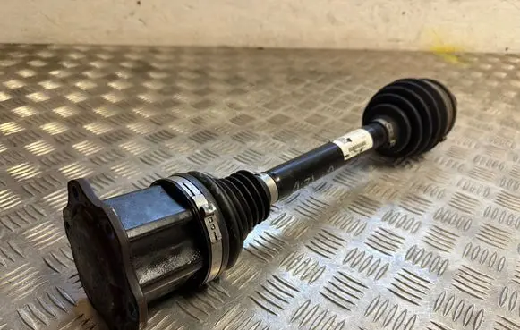 Audi Q7 4M Front driveshaft 4M0407271D