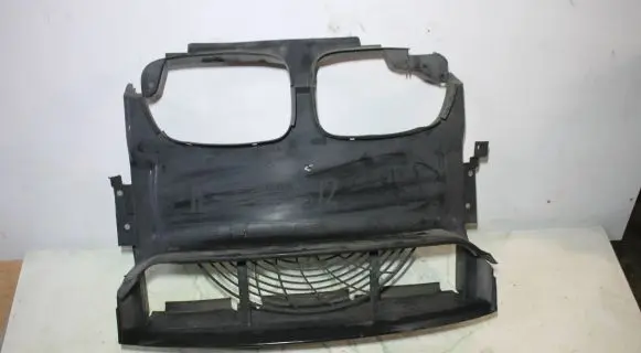 BMW 3 E46 Rear seat side top trim 8220579
