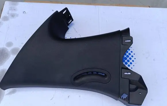 Dodge Durango (C) pillar trim 1GR12DX9AF 587087