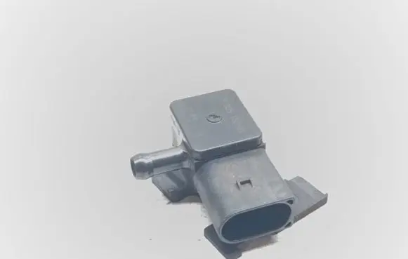 BMW 3 E90 E91 Exhaust gas pressure sensor 7805152