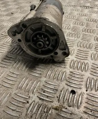 Mitsubishi Pajero Starter motor