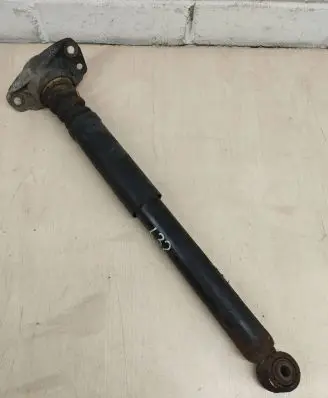 Skoda Octavia Mk2 (1Z) Rear shock absorber/damper