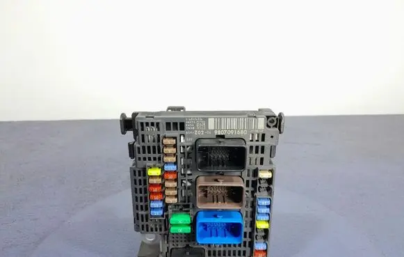 Fuse box set