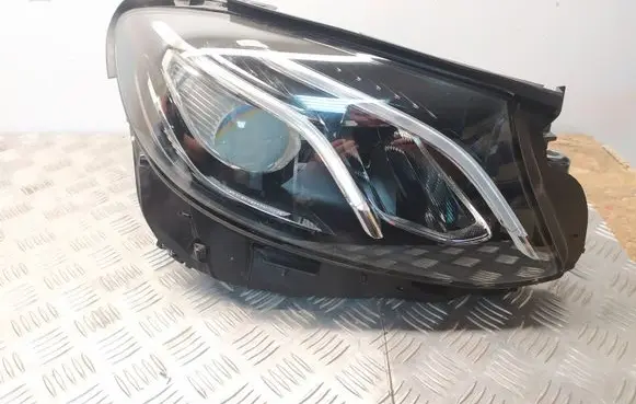 Mercedes-Benz E W213 Headlight/headlamp A2139067806