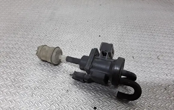 Mercedes-Benz Vaneo W414 Turbo solenoid valve A0005450427
