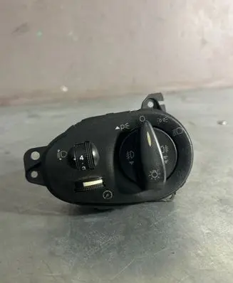 Light switch