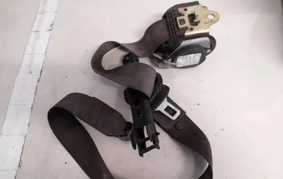 Audi A6 S6 C5 4B Front seatbelt 560585901 600702002a