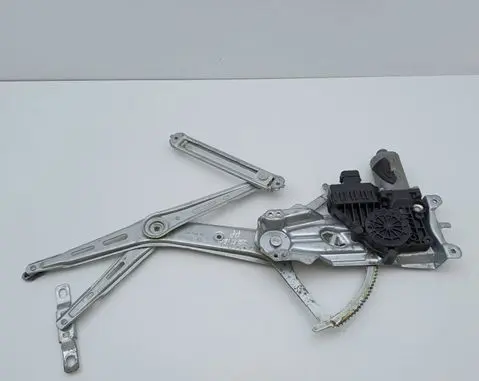 Opel Zafira A Front door window regulator with motor 90579572 90579356
