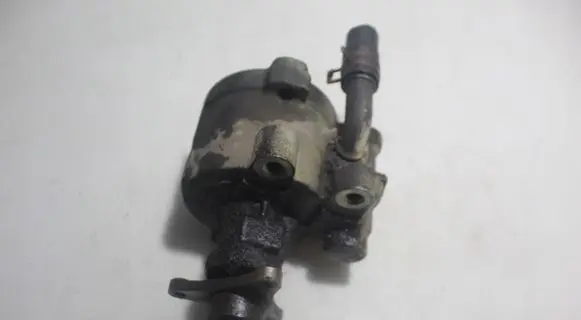 Renault Scenic I Power steering pump 26028572