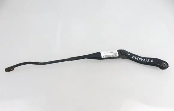 Chevrolet Equinox Front wiper blade arm 89813636