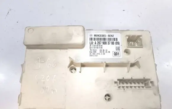 Mercedes-Benz E C207 W207 Window control relay A2079003700 A2079021500 A2079010000