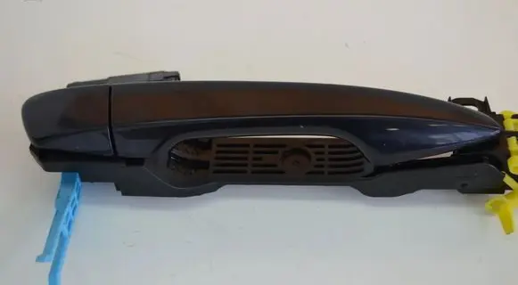 Audi A8 S8 D3 4E Rear door exterior handle 